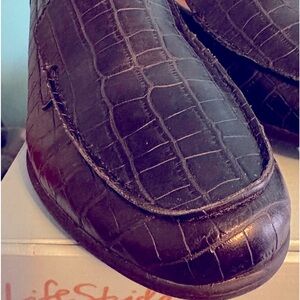 NWT (box) LIFE STRIDE loafers 10W black with alligator print 1” heel man made